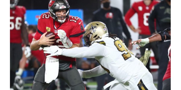 Buffalo Bills ja Tampa Bay Buccaneers pääsevät molemmat seuraavalle kierrokselle